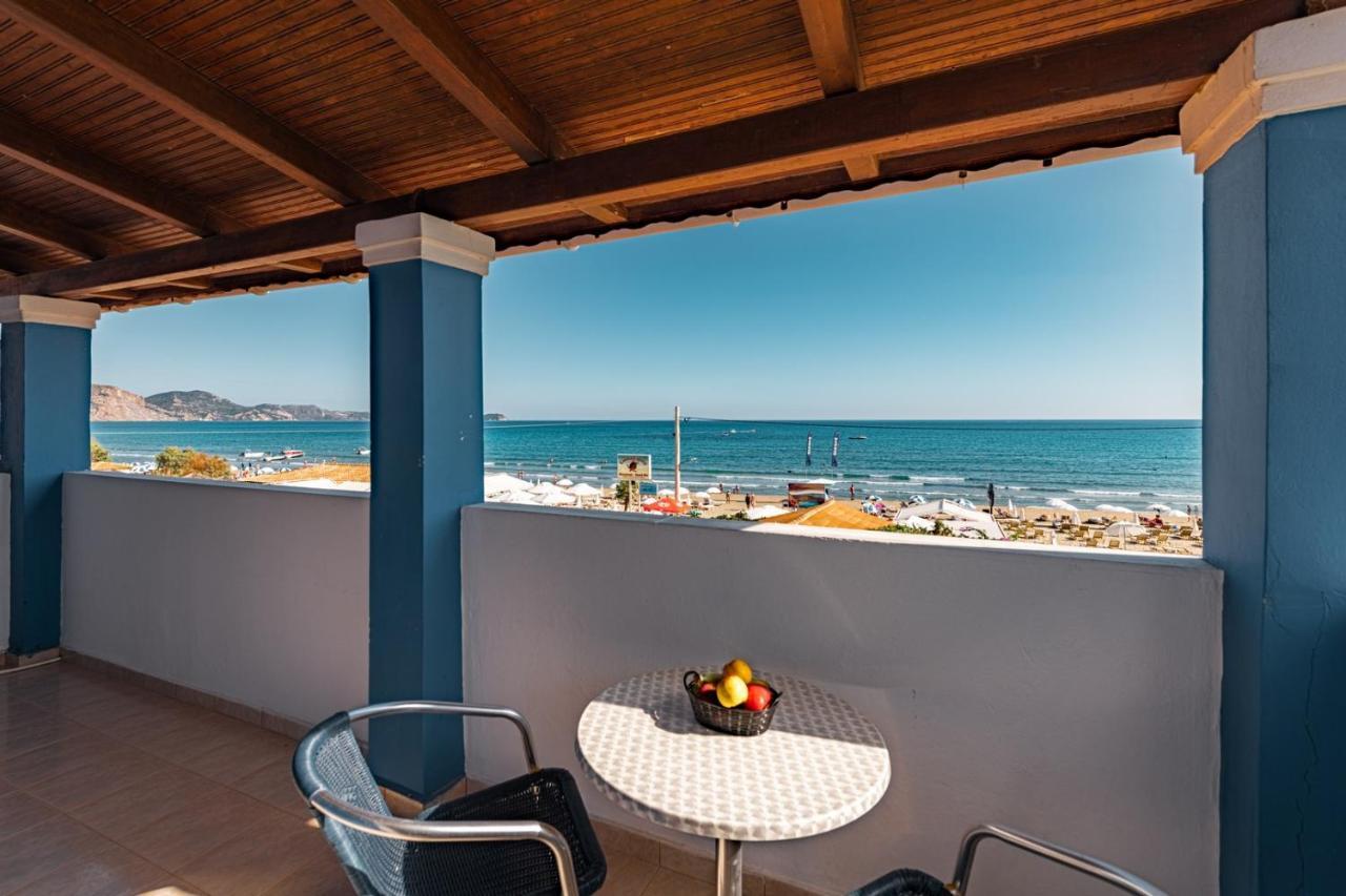 Bluewaves Apart otel Laganas Dış mekan fotoğraf