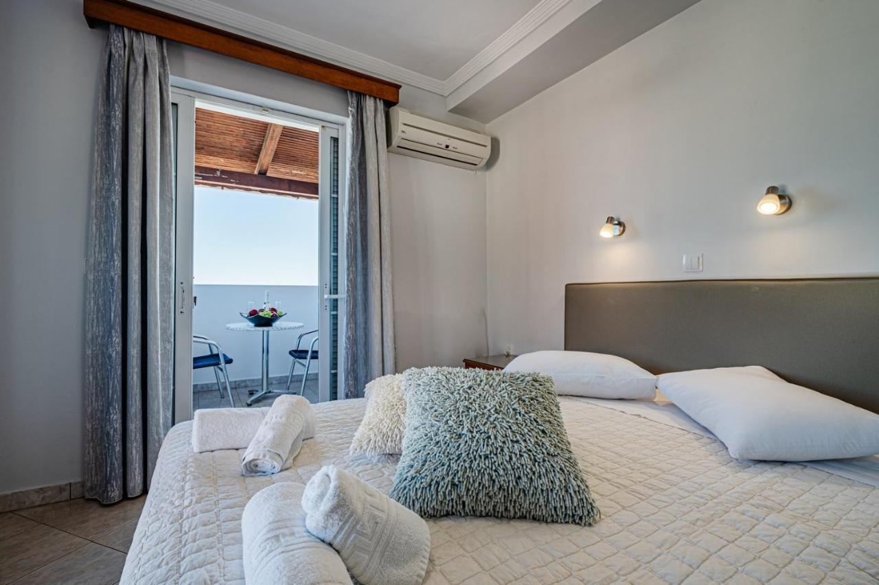 Bluewaves Apart otel Laganas Dış mekan fotoğraf